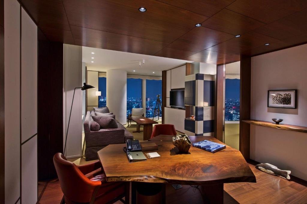 Andaz Tokyo Luxury Hotels in Japan 