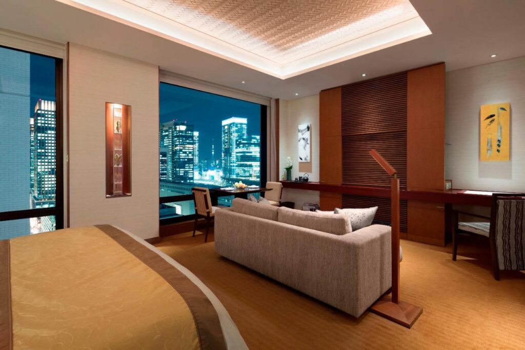 The Peninsula Tokyo Hotel Room