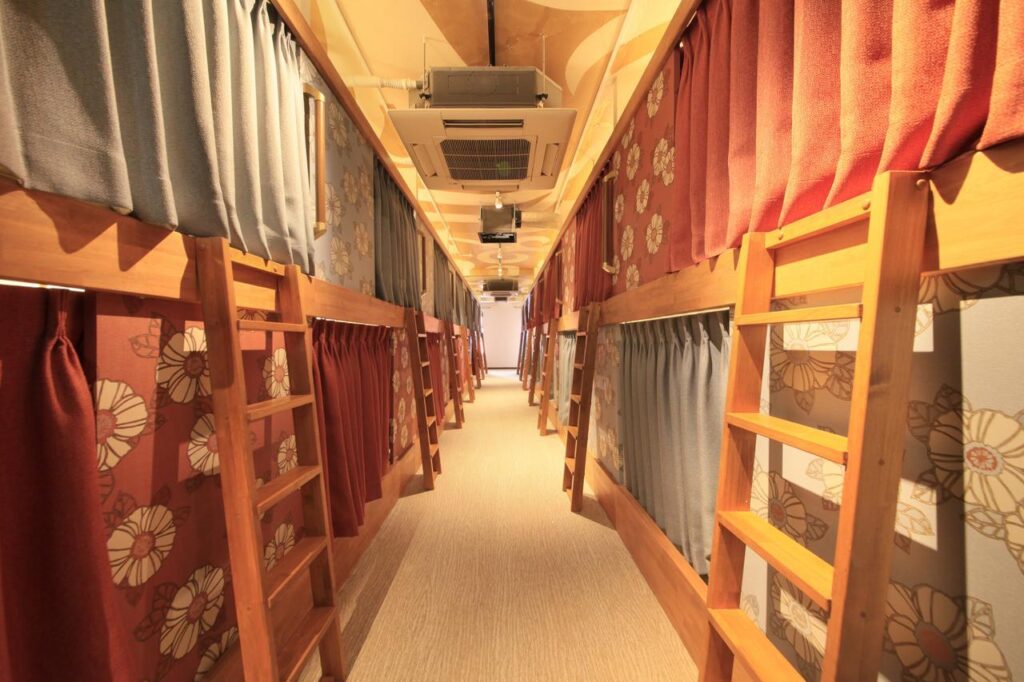 Centurion Cabin Best Capsule Hotels In Japan 