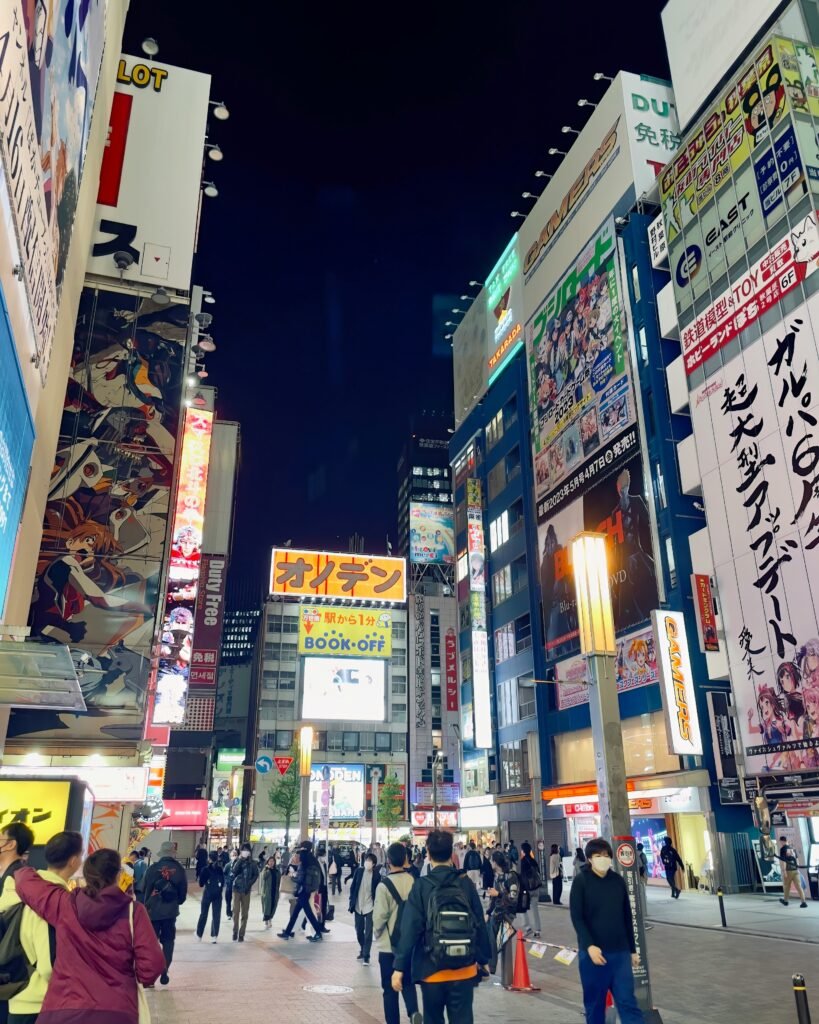 DOs and DONTs in Japan: Essential Etiquette Tips for First-Time Visitors (2025) 6 DOs and DONTs in Japan