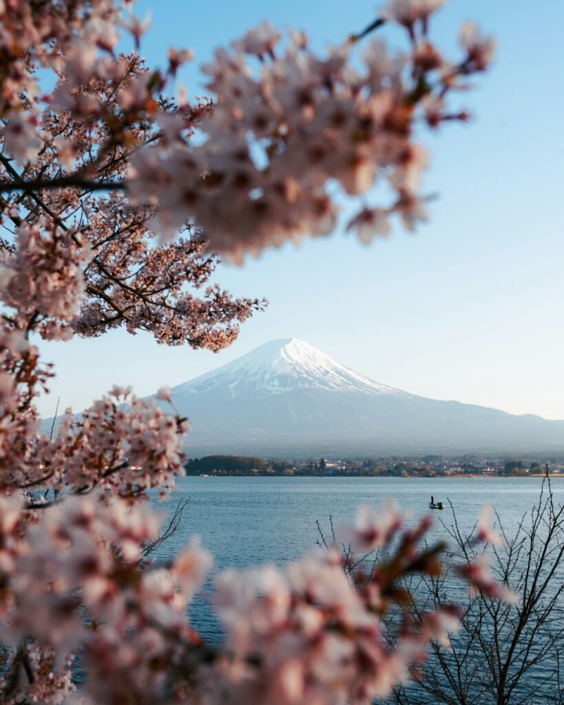 Beginner’s Guide to Climbing Mount Fuji: A Step-by-Step Adventure Plan + Insider Tips (2025) 7 Climbing Mount Fuji