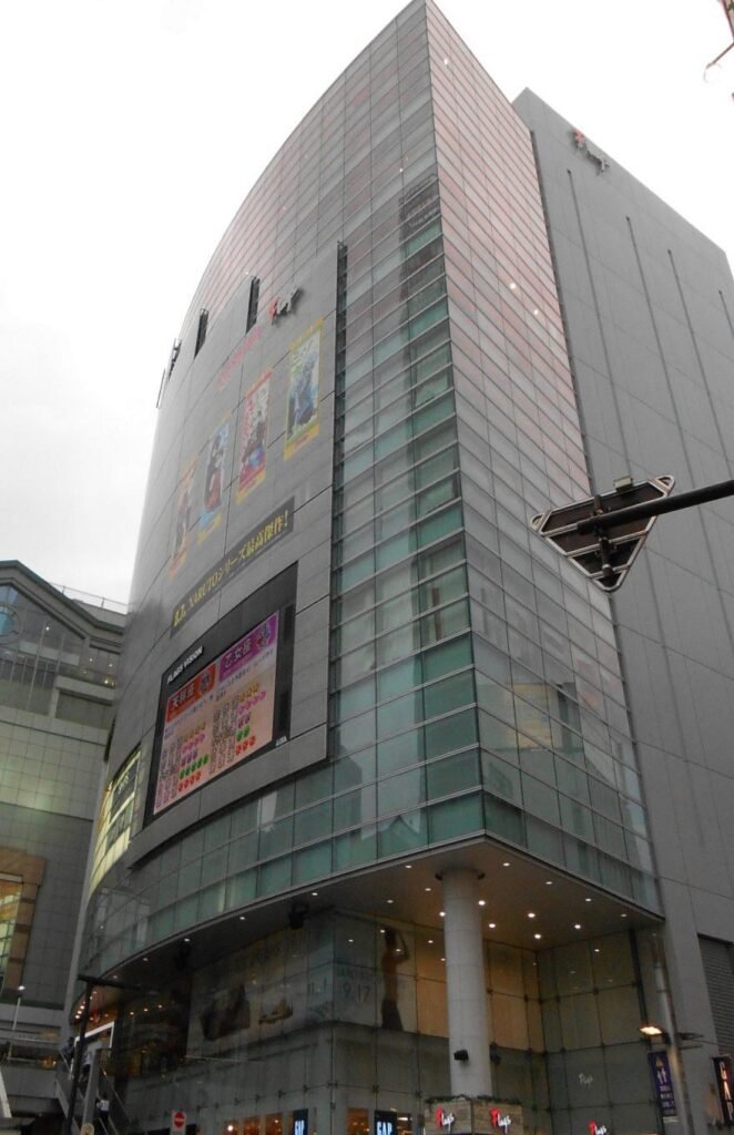 Top Things to Do in Shinjuku: Where to Eat, Shop, and Discover Tokyo’s Urban Jungle (2025) 10 10 piani di fashion