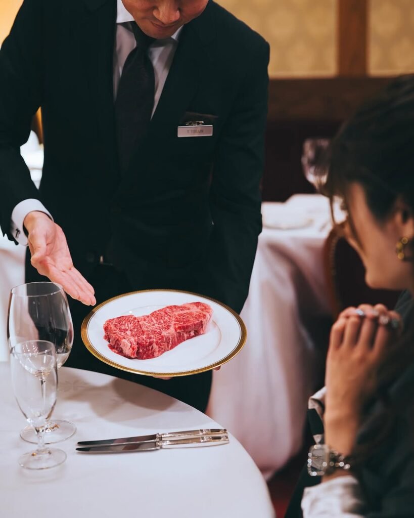 16 Wild Fun Facts About Tokyo That’ll Blow Your Mind (2026) 17 Aragawa Restaurant in Tokyo