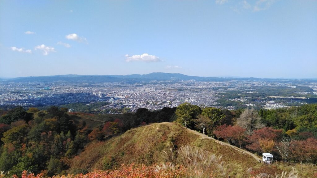 20 Hidden Gems in Nara You Shouldn’t Miss: Secret Spots Loved by Locals (2025) 12 Mount Wakakusa