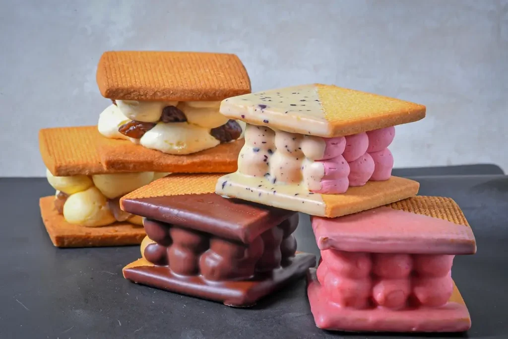 38 Best Things To Buy in Osaka: Unique Sweets, Snacks & Gifts You’ll Want to Bring Home (2025) 23 d42376 38 0d2c0eba622b86a04b44 2 1
