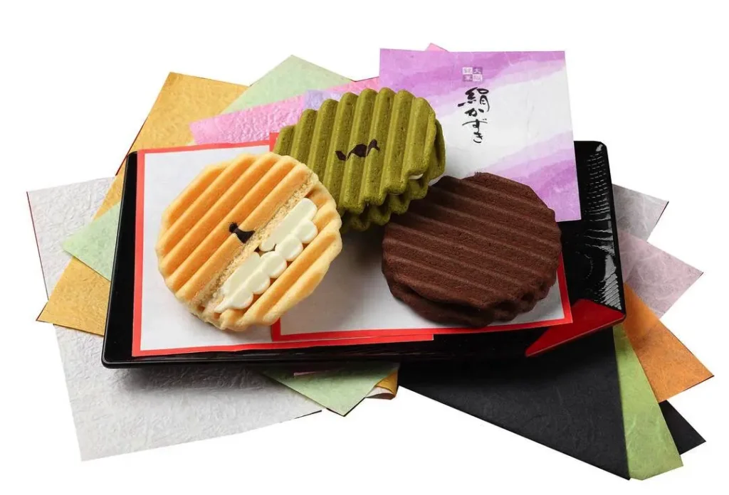 38 Best Things To Buy in Osaka: Unique Sweets, Snacks & Gifts You’ll Want to Bring Home (2025) 15 image007 1
