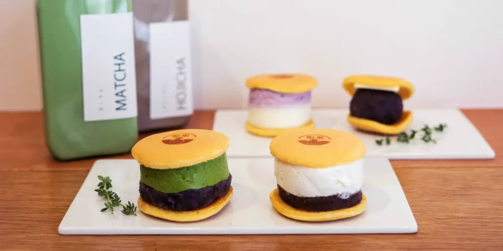 38 Best Things To Buy in Osaka: Unique Sweets, Snacks & Gifts You’ll Want to Bring Home (2025) 22 yChb7GAm2X4KaLcRfB5OvQBEI8wa79y2GhbbDfND