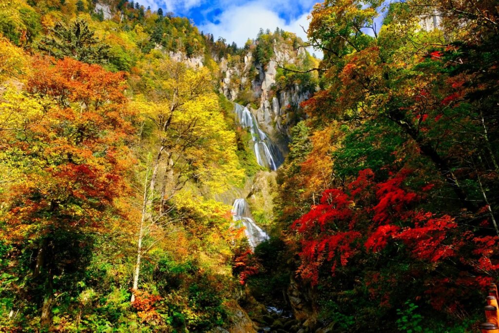  Hagoromo Falls at Tenninkyo Gorge