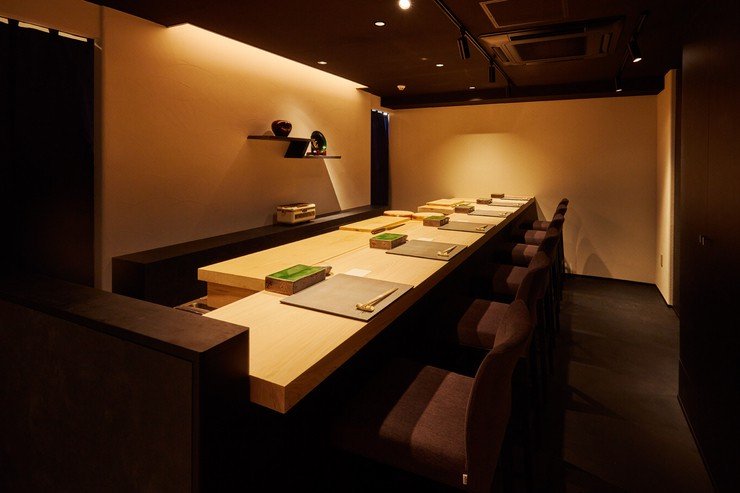 20 Top Spots with Best Sushi in Tokyo in 2026: From Omakase Icons to Hidden Gems 23 Kagurazaka Sushi KONKON