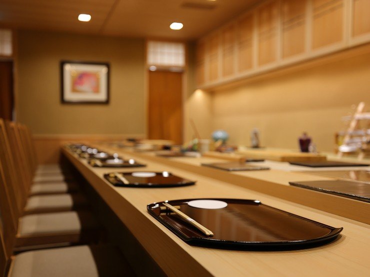 20 Top Spots with Best Sushi in Tokyo in 2026: From Omakase Icons to Hidden Gems 11 Sushihan −HAN−