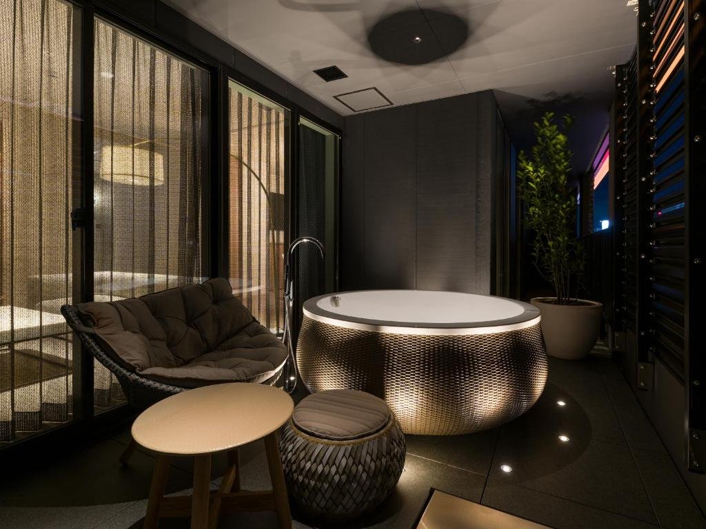 18 Top Hotels & Ryokans with Best Private Onsen in Tokyo (Romantic Stays You’ll Love in 2026) 6 428445134