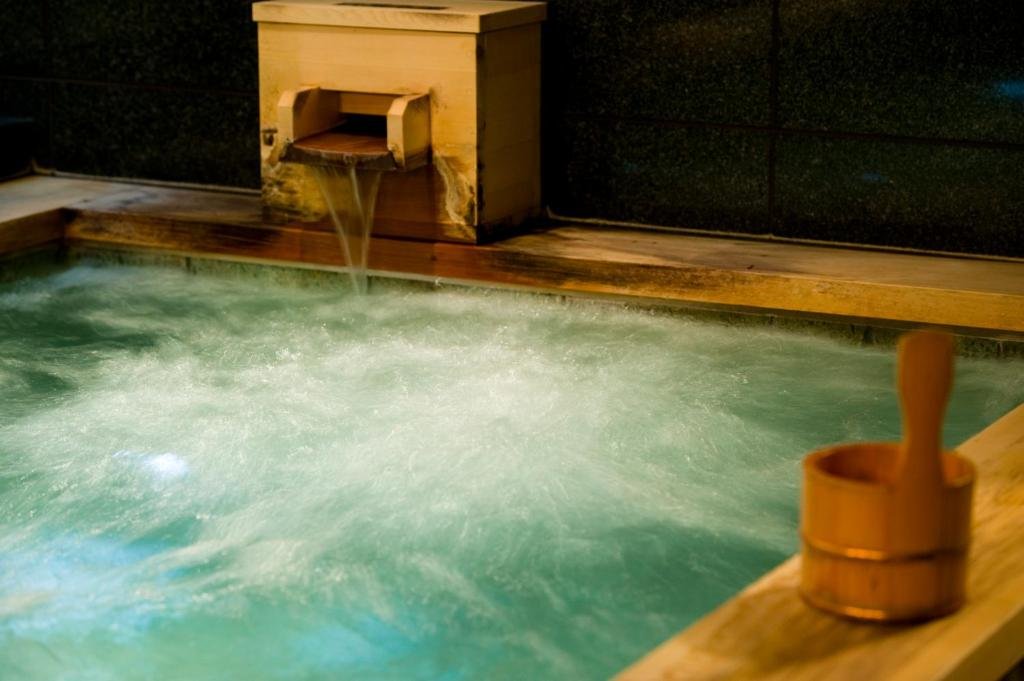 18 Top Hotels & Ryokans with Best Private Onsen in Tokyo (Romantic Stays You’ll Love in 2026) 16 538285654