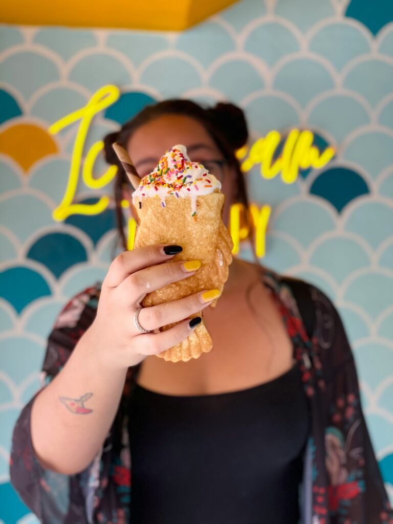 10 Most Popular Japanese Desserts For Travelers (2026) 20 Taiyaki to taste in Osaka