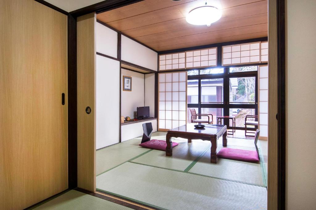 Nikko Tokanso (Ryokan)