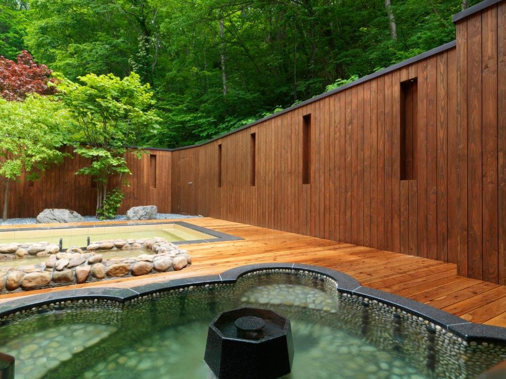 Niseko Konbu Onsen Tsuruga Besso Moku no Sho