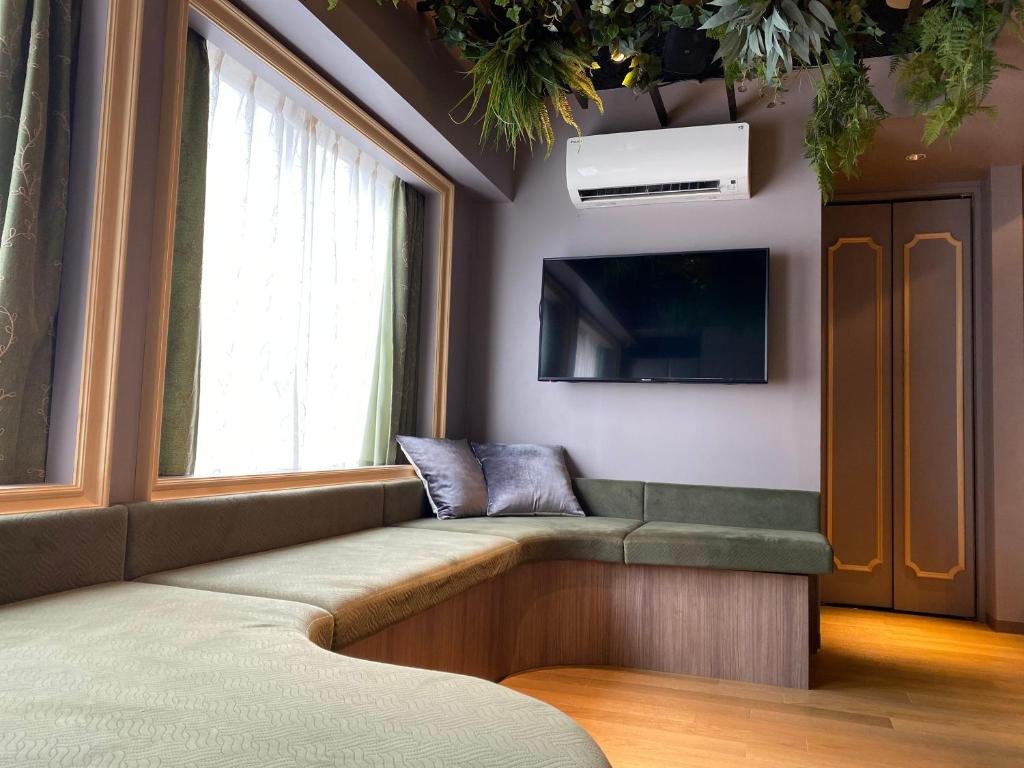 Wardrobe Hotel