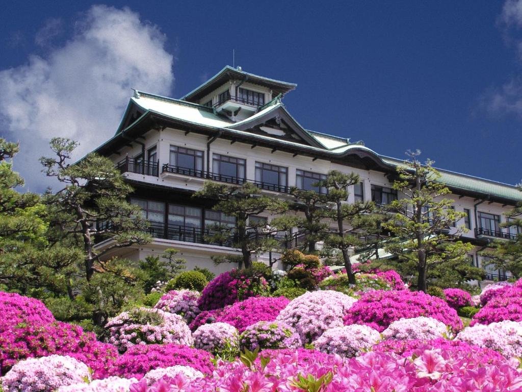 Go Off the Beaten Path (2026): 7 Most Underrated Places In Japan 17 Gamagōri Classic Hotel