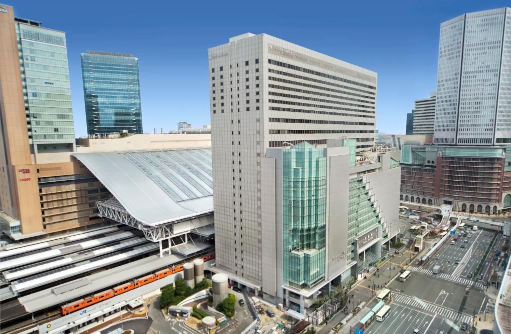 What to Do in Osaka (2026): Best Things to See, Eat & Experience 37 Hotel Granvia Osaka – JR Hotel Group