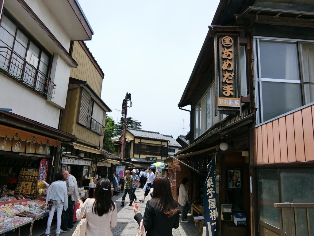 Kashiya Yokocho (Sweet Street)