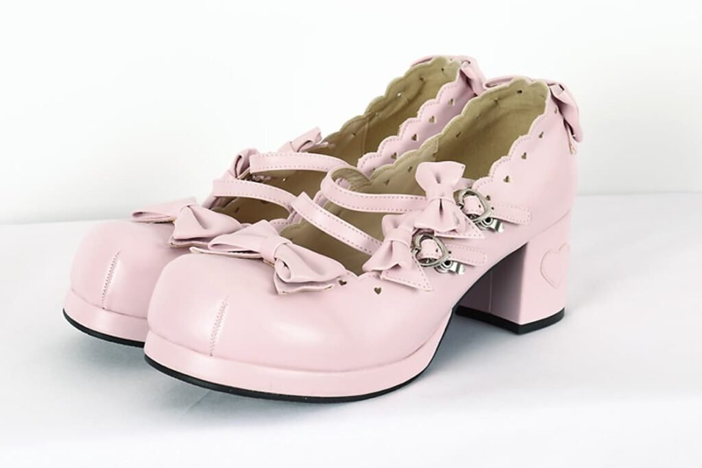 Japanese Lolita Style (2026): A Beginner’s Guide to Types, Rules, Brands, and How to Wear It 10 Lolita shoes