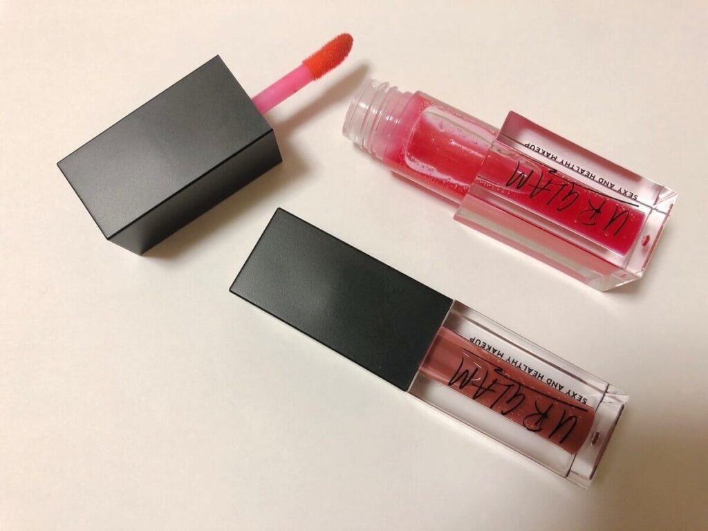 “UR GLAM Lip Oil”