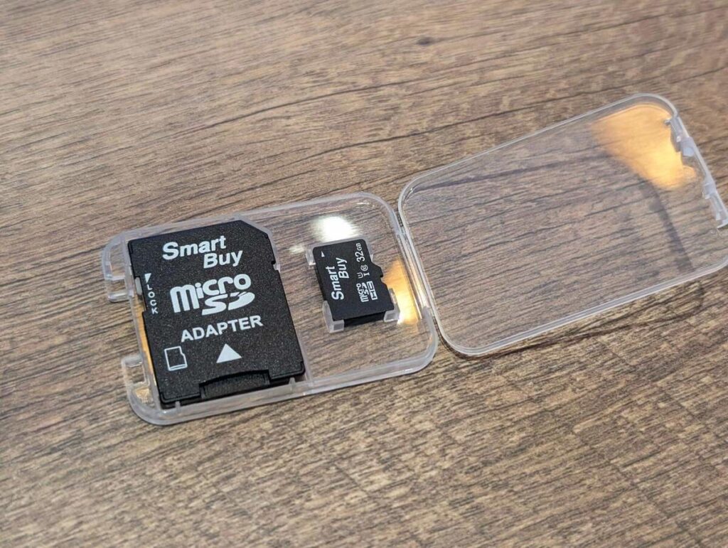 Micro Memory SD Card 32GB at Daiso Japan