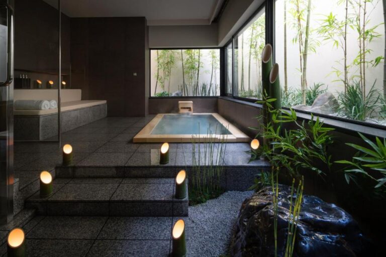 Romantic hotels in kyoto