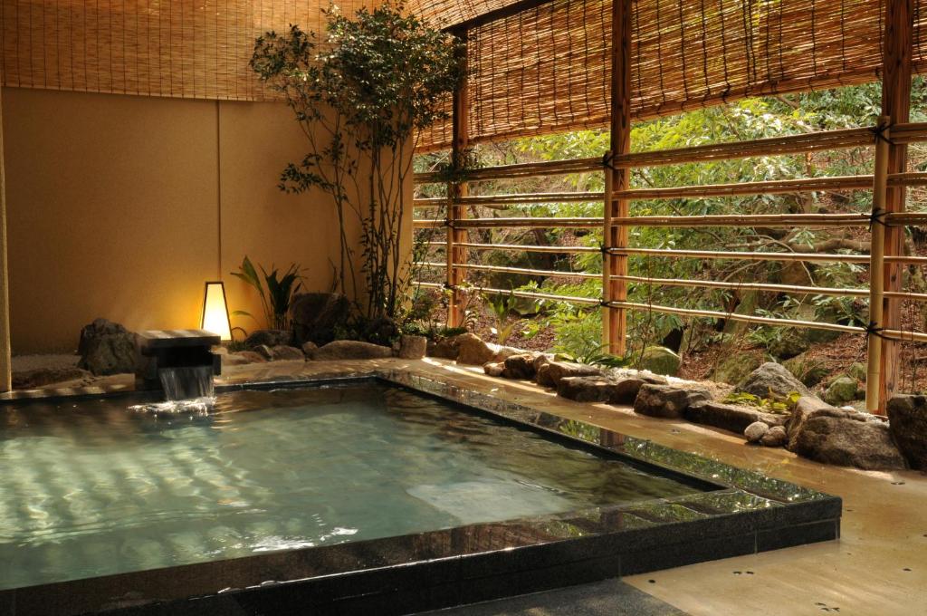 Iwaso hotel Miyajima
