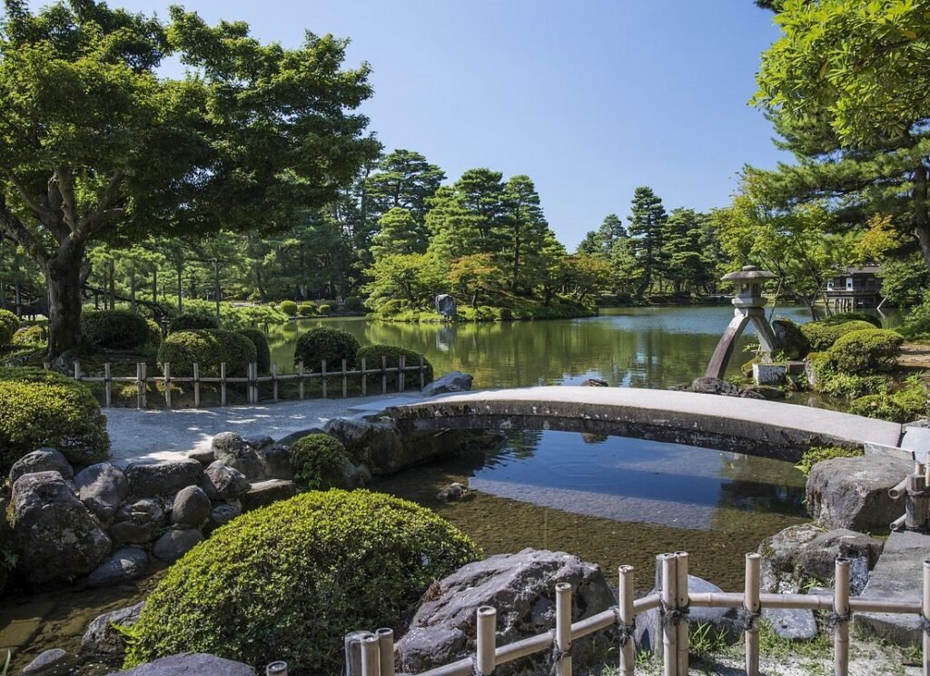 Ultimate Japan Alps Itinerary (2026): What To See And Do in 2 Days 5 Kenroku-en Garden