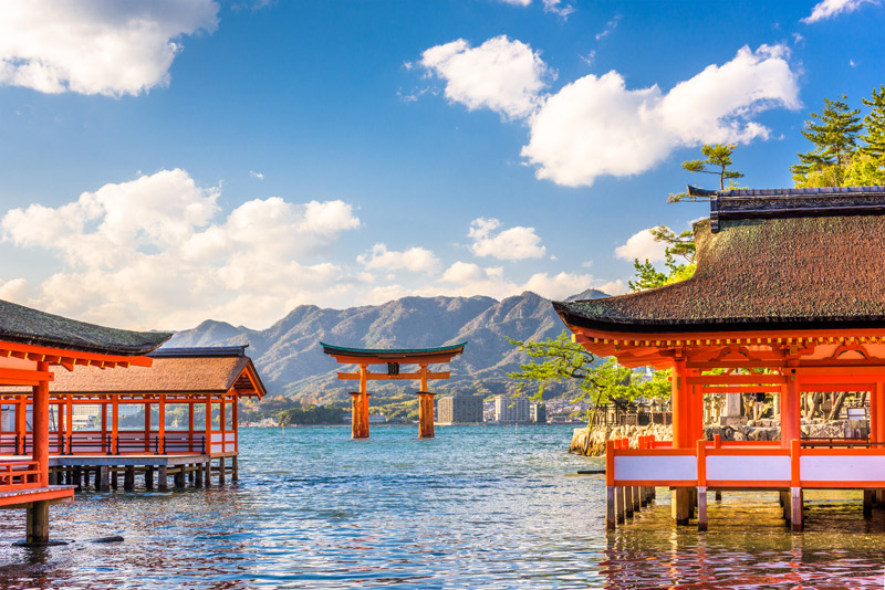  Itsukushima Shrine