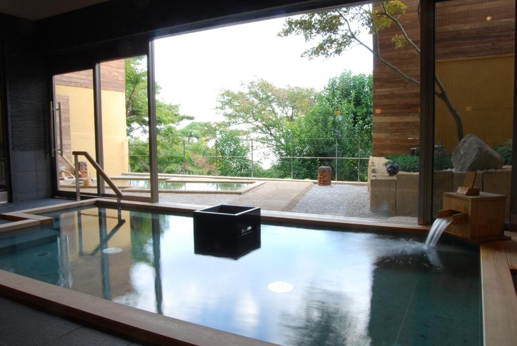 Most Romantic Hotels in Osaka (2026): 15 Dreamy Stays for Couples 14 Minoh Mountain Lodge Kaze no Mori