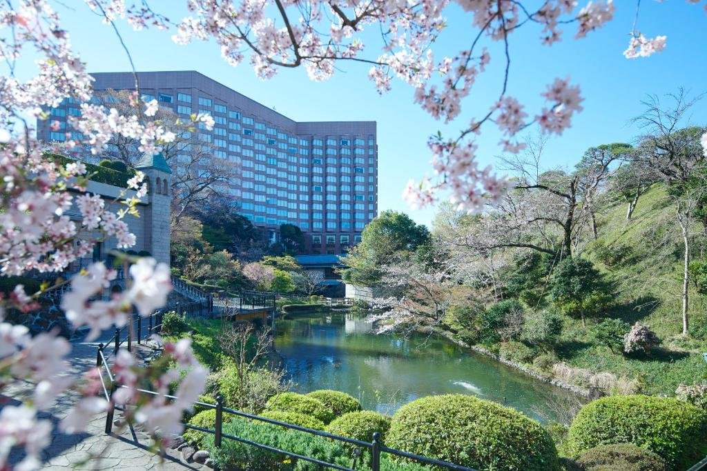 Cherry Blossom Tokyo 2026: 24 Best Viewing Spots 17 Cherry blossom Tokyo Hotel Chinzanso Tokyo