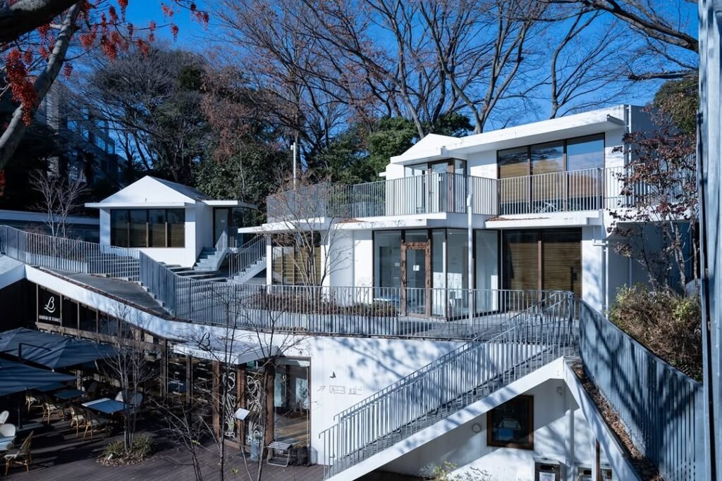 Shinjuku Architecture (2026): 14 Famous Buildings From Landmarks To Hidden Gems 18 Institut français du Japon Tokyo