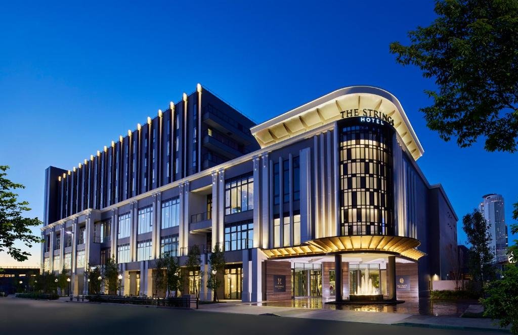 Where to Stay in Nagoya (2026): 15+ Best Hotels for Couples, Families & More 38 . The Strings Hotel Nagoya