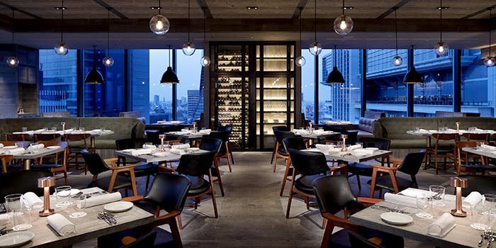Where to Eat in Nagoya (2026): 20 Best Restaurants for Private Dining, Lunch, and Night Views 20 Johnnie’s Brasserie Nagoya