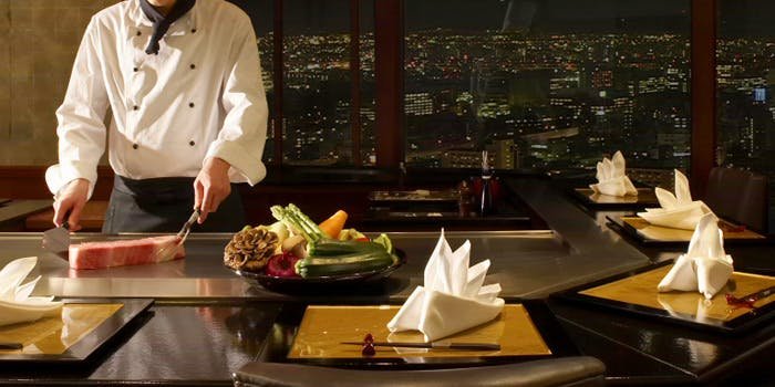 Where to Eat in Nagoya (2026): 20 Best Restaurants for Private Dining, Lunch, and Night Views 21 Nagotei / Nagoya Marriott Associa Hotel