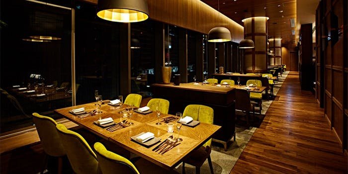 Where to Eat in Nagoya (2026): 20 Best Restaurants for Private Dining, Lunch, and Night Views 9 ROASTER Nagoya