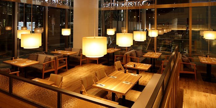 Where to Eat in Nagoya (2026): 20 Best Restaurants for Private Dining, Lunch, and Night Views 12 Sarabeth’s Nagoya