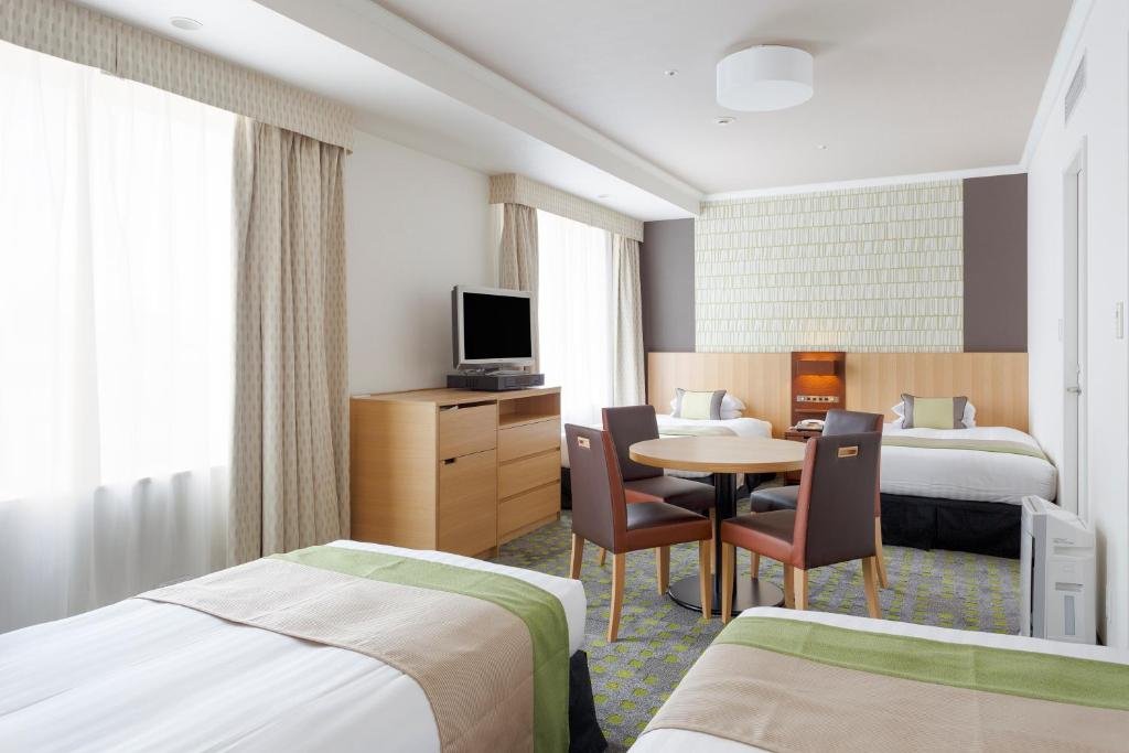 Shibuya Excel Hotel Tokyu room with city views over Shibuya