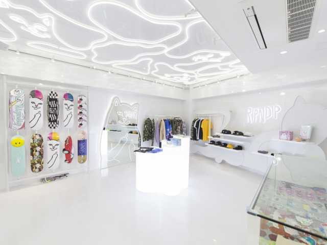 What to Do in Harajuku With Kids (2026): 19 Fun, Cute & Easy Tokyo Ideas 17 RIP N DIP Harajuku streetwear shop with playful skate culture style