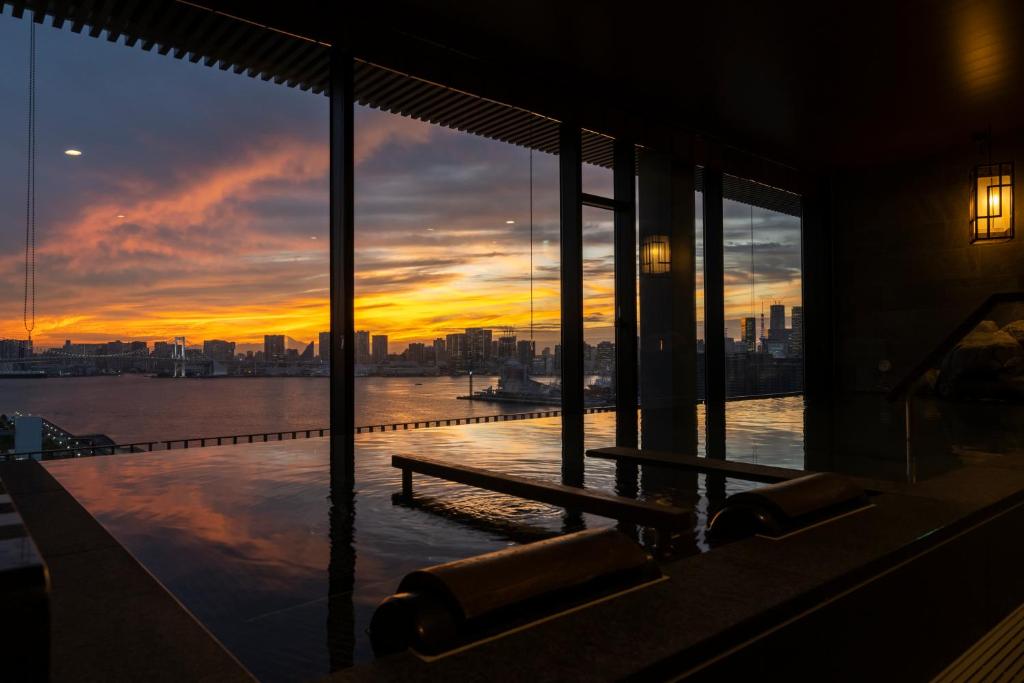 Unique Hotels in Tokyo (2026): 11 Cool, Wonderful, and Unforgettable Places to Stay 17 La Vista Tokyo Bay guest room with waterfront views in Toyosu