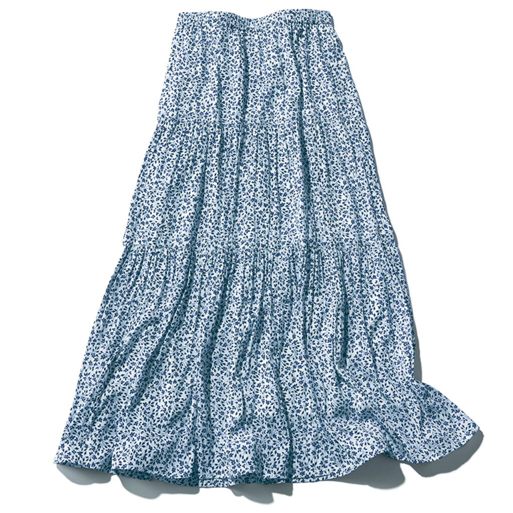 What to Buy in Uniqlo Japan (2026): 12 Best Fashion, Basics, and Travel Finds 9 UNIQLO blue botanical print flared skirt with tiered design