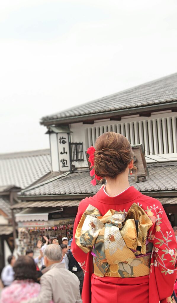 What to Do in Gion Kyoto in 2026: Beautiful Streets, Shrines and Local Experiences 41 Gion Walk in Kimono