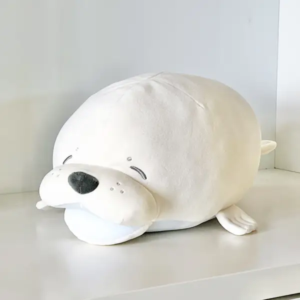 Cool Hugging Pillow M Daifuku white seal plush with cooling fabric