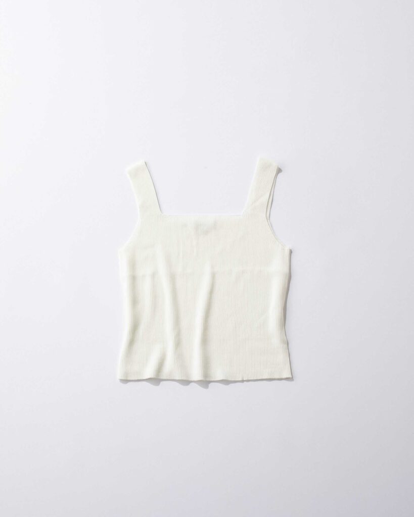 What to Buy in Uniqlo Japan (2026): 12 Best Fashion, Basics, and Travel Finds 14 UNIQLO 3D rib square neck sleeveless sweater in a clean neutral outfit