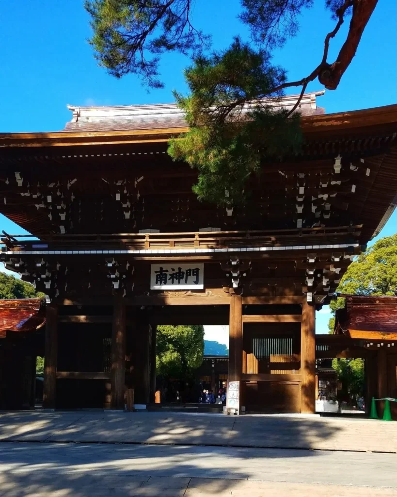Japan Solo Travel for Introverts Itinerary: A Calm 10-Day Route Through Tokyo, Kyoto, Nara and Osaka 10 Meiji Shrine
