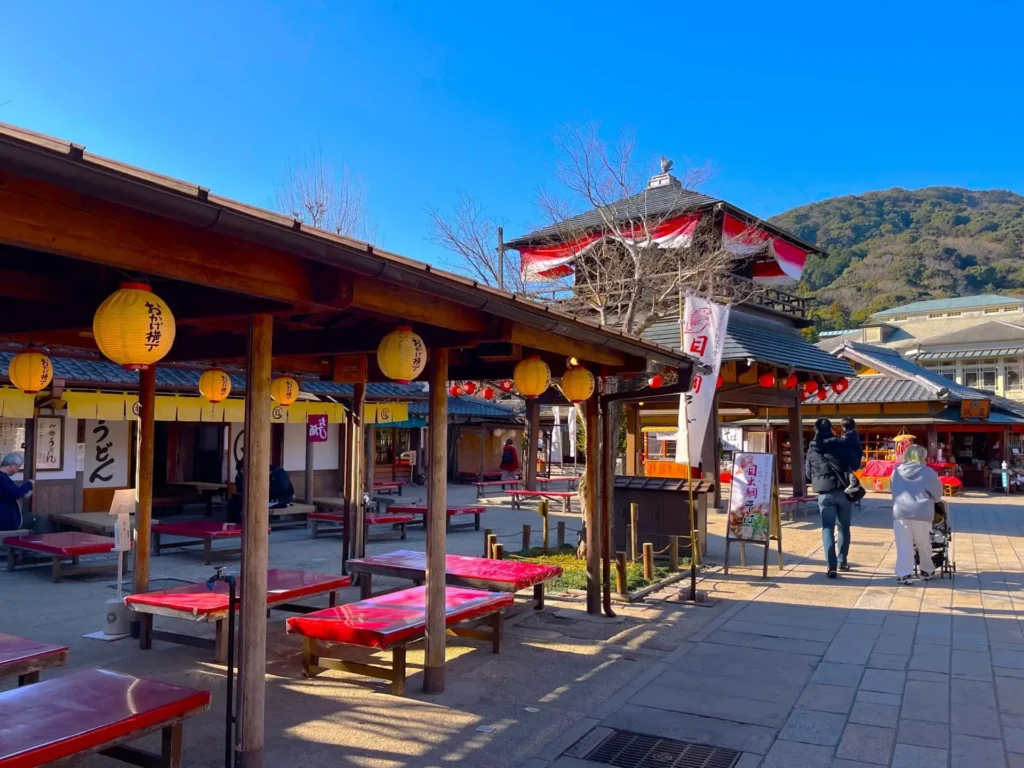 14 Best Day Trips From Kyoto: Hot Springs, Castles, Lakes and Easy Escapes 13 Ise: Sacred Shrine