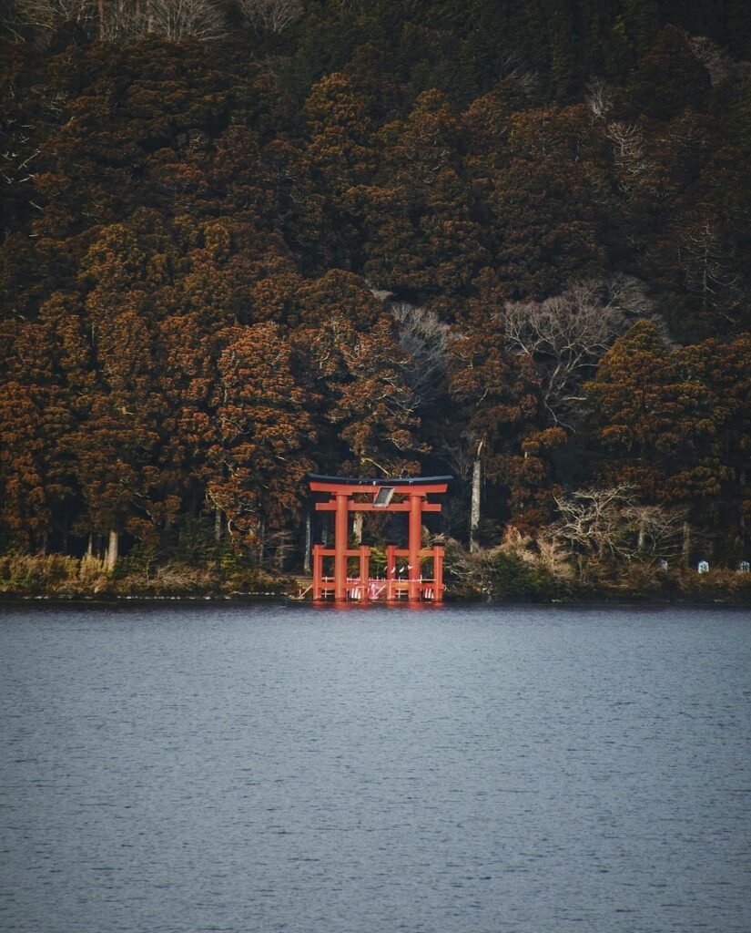 Hakone Shrine Beside Lake Ashi