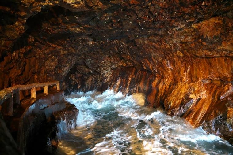 Dramatic Sandanbeki sea cliffs and crashing Pacific waves in Shirahama