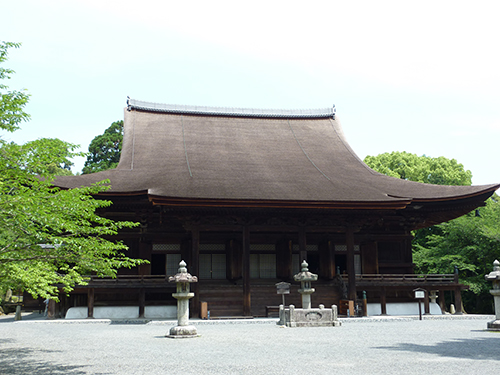 20 Best Things to Do in Shiga (2026): Lake Biwa, Castles, Shrines and More 9 Historic temple building on the wooded grounds of Mii-dera in Otsu